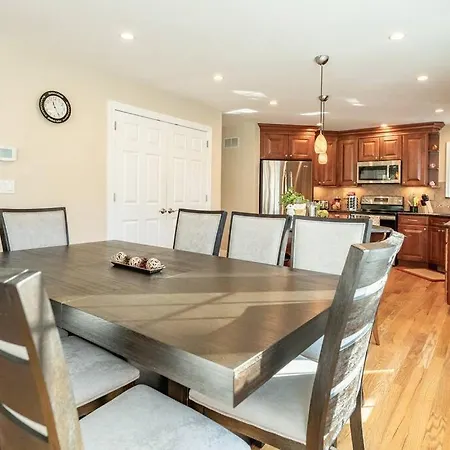 Luxury 4 Bedroom House In Pocono Mountains In Golf Course Near Lake Tobyhanna Exterior photo